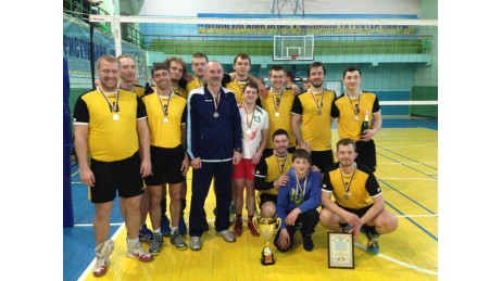 Наші попереду